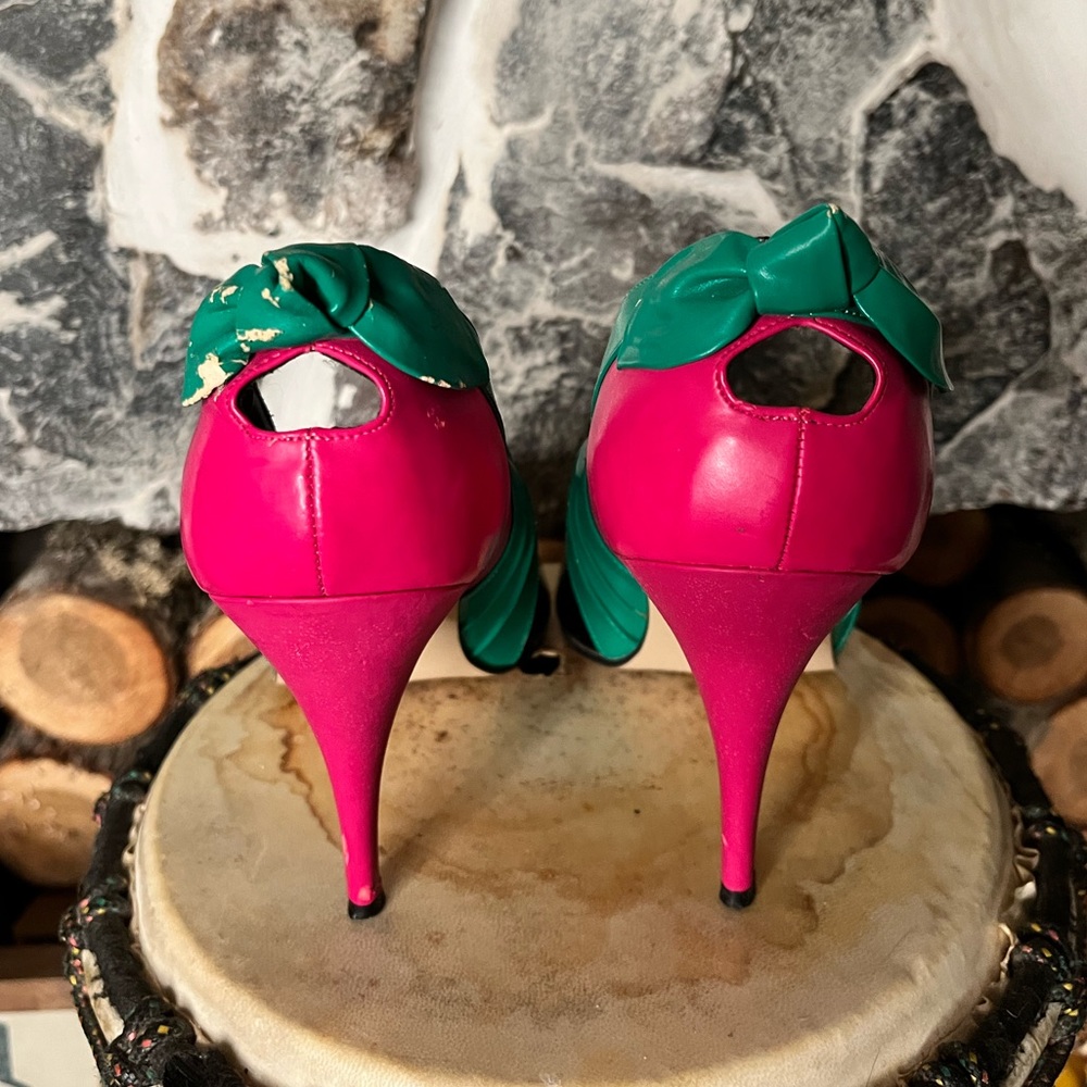 80’s pumps